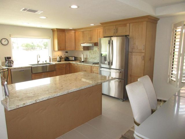 85 Conejo Circle, Palm Desert, CA 92260