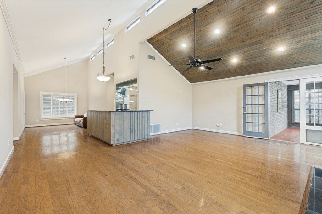 5821 Ridgerock Court, Fort Worth, TX 76132 — photo 2
