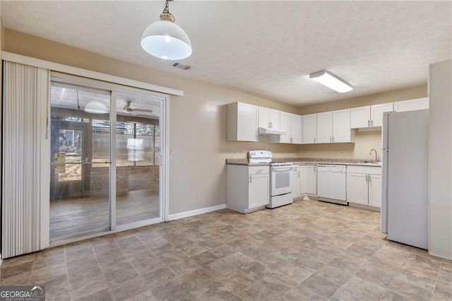 375 Dixie Court, Lawrenceville, GA 30046