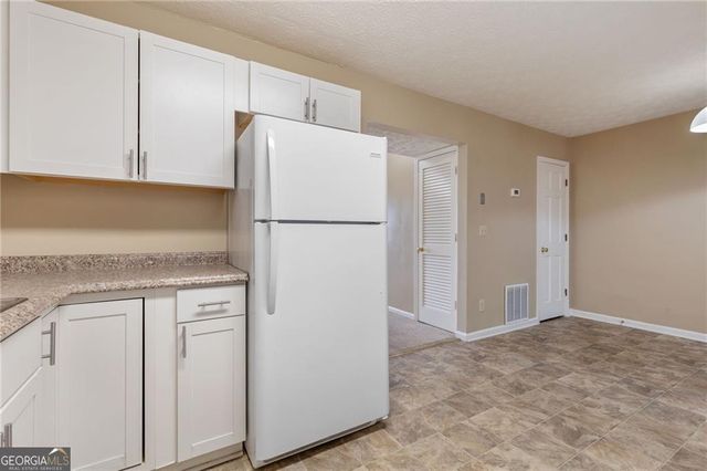 375 Dixie Court, Lawrenceville, GA 30046