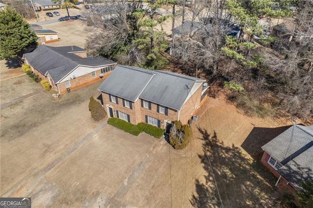 375 Dixie Court, Lawrenceville, GA 30046