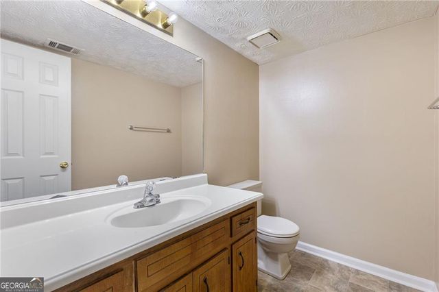 375 Dixie Court, Lawrenceville, GA 30046