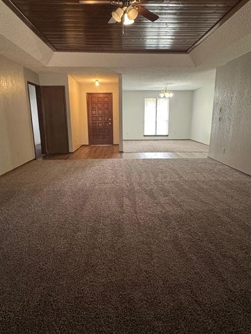 10501 Cecilia Drive, Oklahoma City, OK 73162