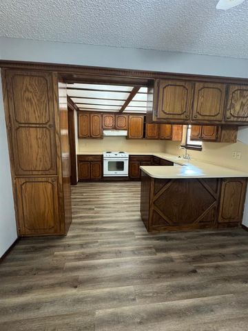 10501 Cecilia Drive, Oklahoma City, OK 73162
