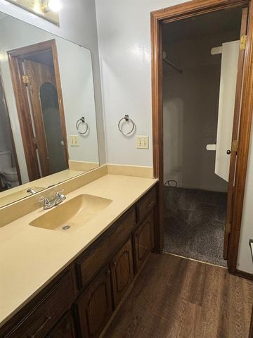 10501 Cecilia Drive, Oklahoma City, OK 73162