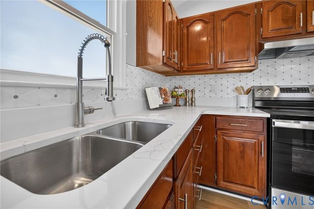 1559 Tree Ridge Rd, Henrico, VA 23231