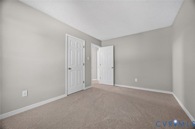 1559 Tree Ridge Rd, Henrico, VA 23231