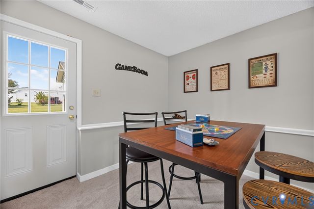 1559 Tree Ridge Rd, Henrico, VA 23231