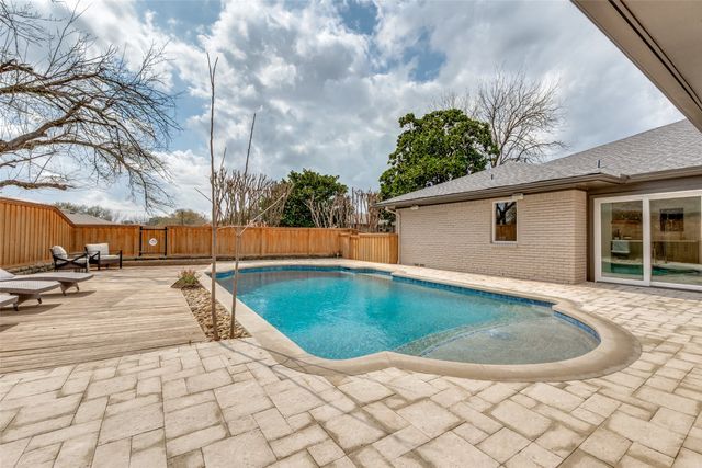 9406 Arborhill Drive, Dallas, TX 75243