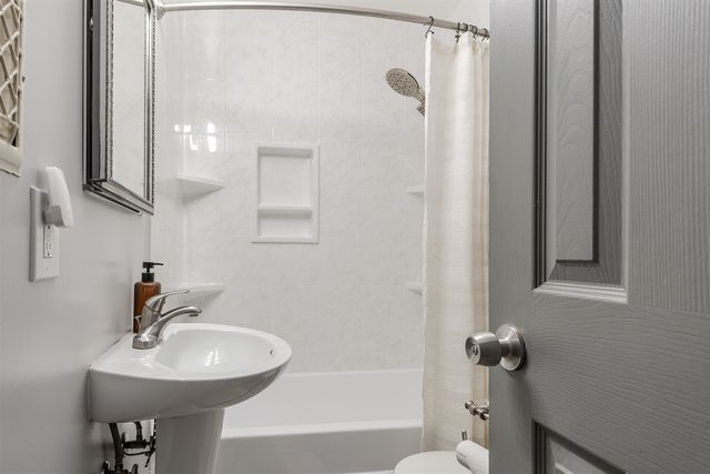 1411 Boston Street, Grand Rapids, MI 49507