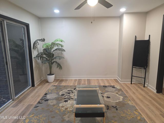 2815 Hillside Drive, Hattiesburg, MS 39401