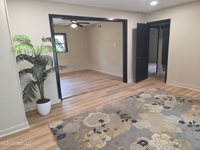 2815 Hillside Drive, Hattiesburg, MS 39401