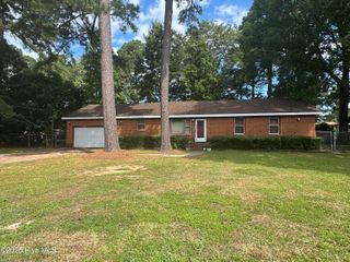 1811 Snowden Drive, Wilson, NC 27893