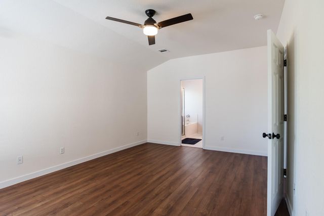 532 Sampson, Kyle, TX 78640