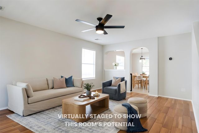 532 Sampson, Kyle, TX 78640