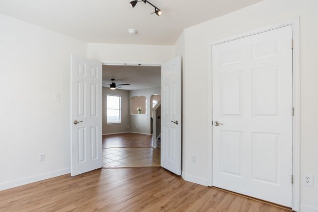 532 Sampson, Kyle, TX 78640