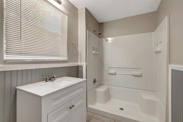 7902 ALLAMANDA AVENUE, Tampa, FL 33619