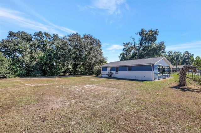 7902 ALLAMANDA AVENUE, Tampa, FL 33619