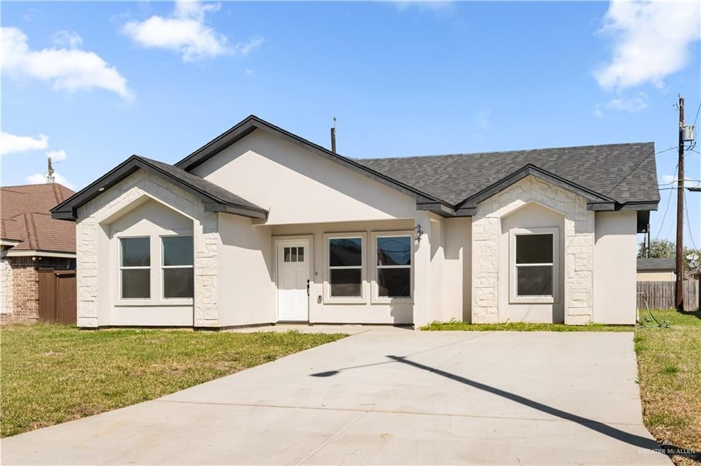 3321 Tepoztlan Street, Edinburg, TX 78542