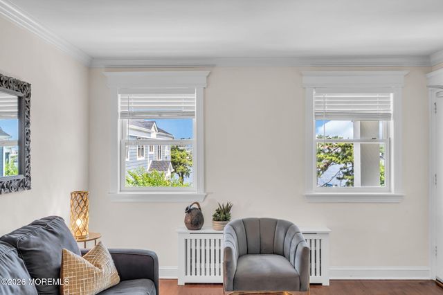 302 Deal Lake Drive 19, Asbury Park, NJ 07712