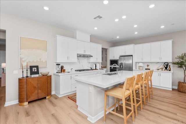 660 Westbrook Loop, San Marcos, CA 92078