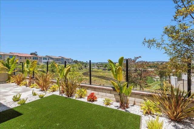 660 Westbrook Loop, San Marcos, CA 92078