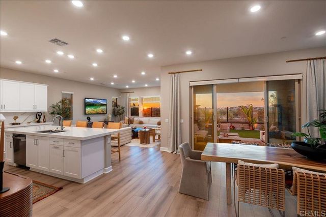 660 Westbrook Loop, San Marcos, CA 92078