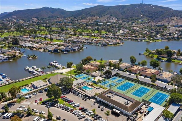 660 Westbrook Loop, San Marcos, CA 92078