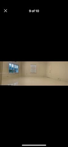 126 Mendoza Ave 1, Coral Gables, FL 33134