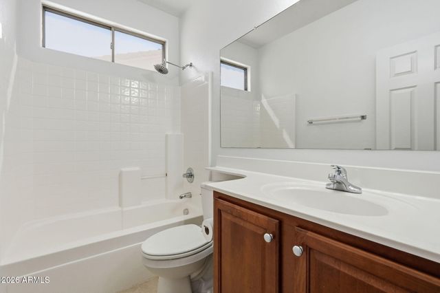 1527 E IRENE Drive, Casa Grande, AZ 85122