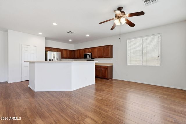 1527 E IRENE Drive, Casa Grande, AZ 85122