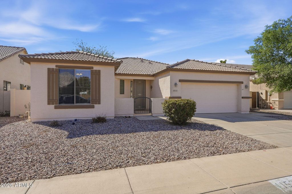 1527 E IRENE Drive, Casa Grande, AZ 85122