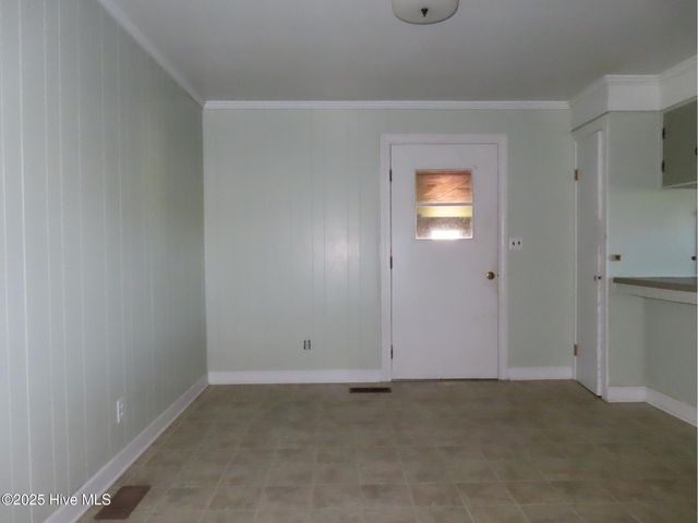 641 W Nc Highway 561 W, Aulander, NC 27805