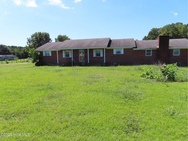 641 W Nc Highway 561 W, Aulander, NC 27805