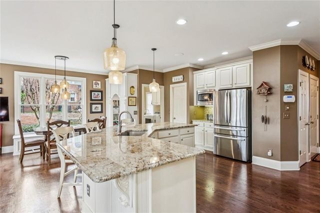 3020 Woodbridge Lane, Canton, GA 30114