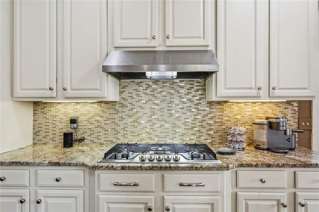 3020 Woodbridge Lane, Canton, GA 30114