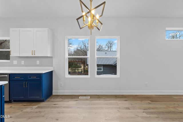 608 W Holt Street, Mebane, NC 27302