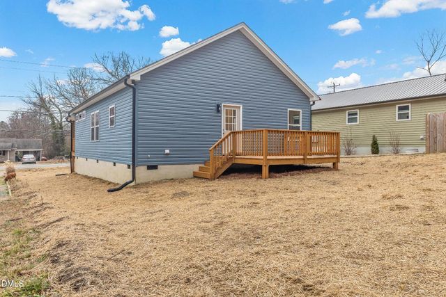 608 W Holt Street, Mebane, NC 27302