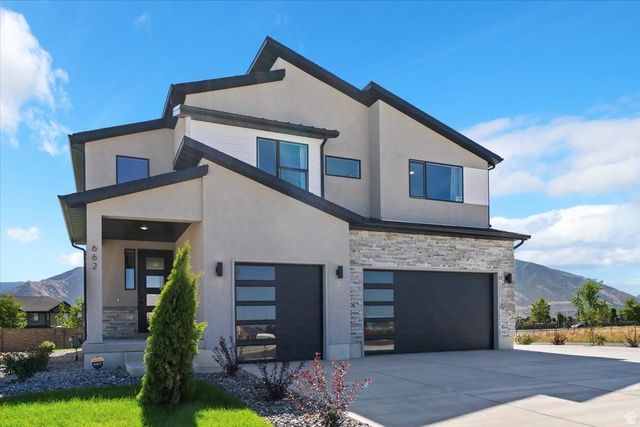 662 N PLAINSMAN DR, Spanish Fork, UT 84660