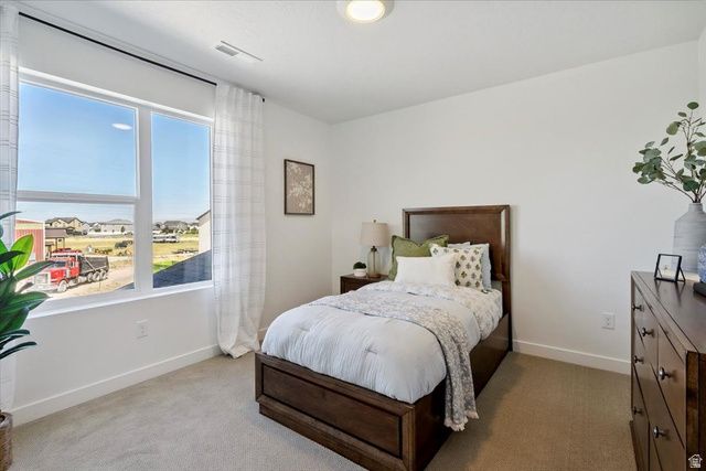 662 N PLAINSMAN DR, Spanish Fork, UT 84660