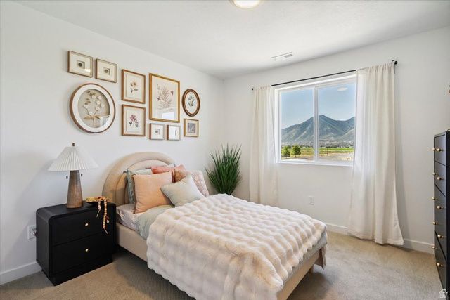 662 N PLAINSMAN DR, Spanish Fork, UT 84660