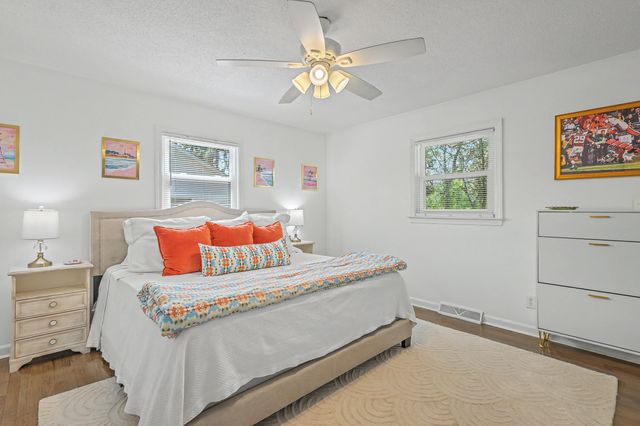 737 Canary Drive, Charleston, SC 29414