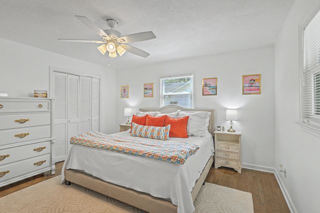 737 Canary Drive, Charleston, SC 29414