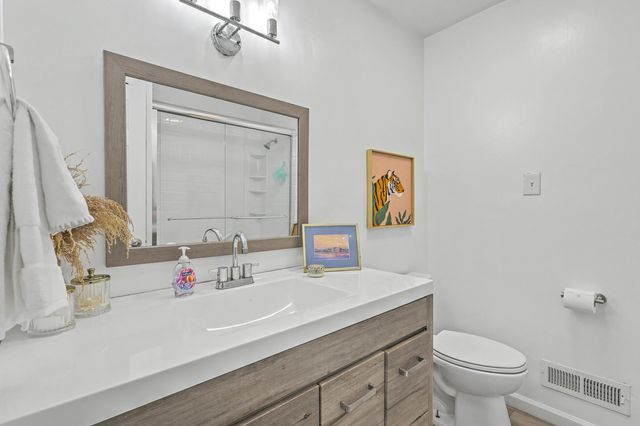 737 Canary Drive, Charleston, SC 29414