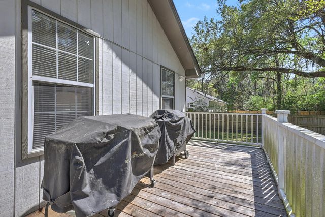 737 Canary Drive, Charleston, SC 29414