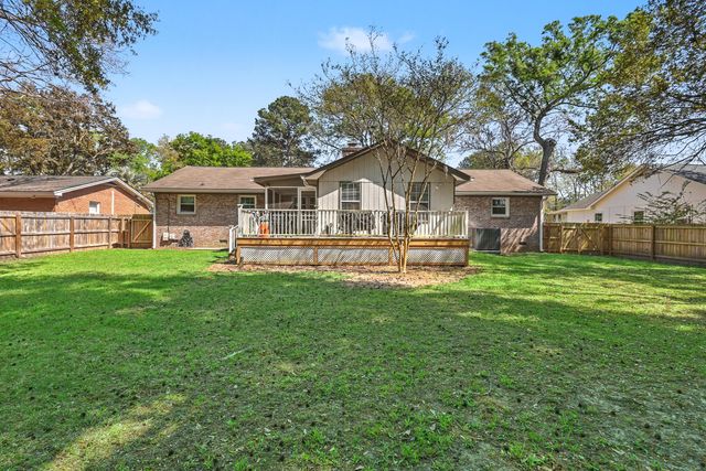 737 Canary Drive, Charleston, SC 29414