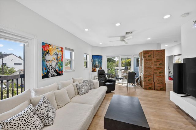 21 Oceanview Drive C, Ocean Ridge, FL 33435