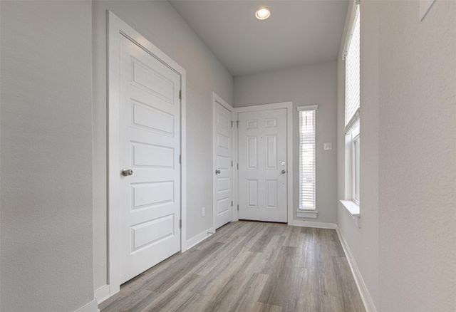 117 Tall Grass DR, Georgetown, TX 78628