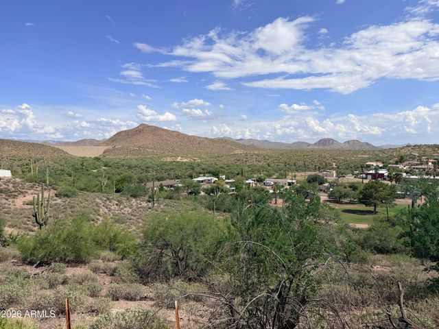 981 N SHERWOOD Way, Queen Valley, AZ 85118