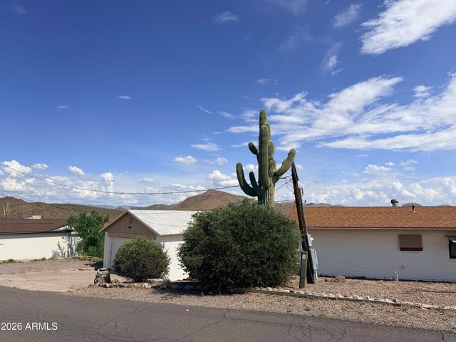 981 N SHERWOOD Way, Queen Valley, AZ 85118